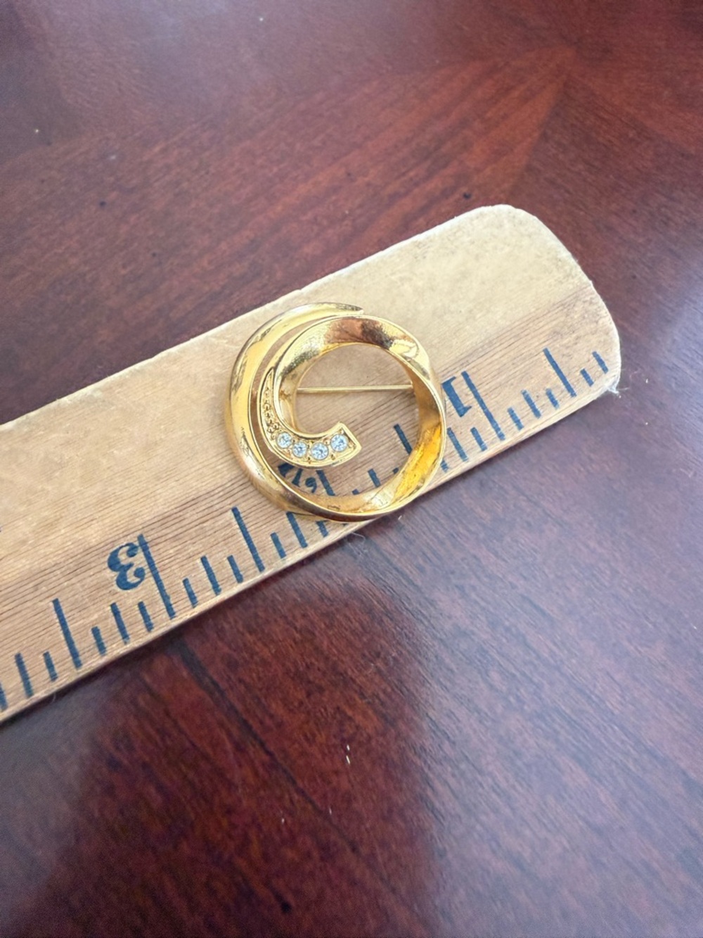 Vintage Gold Tone Brooch